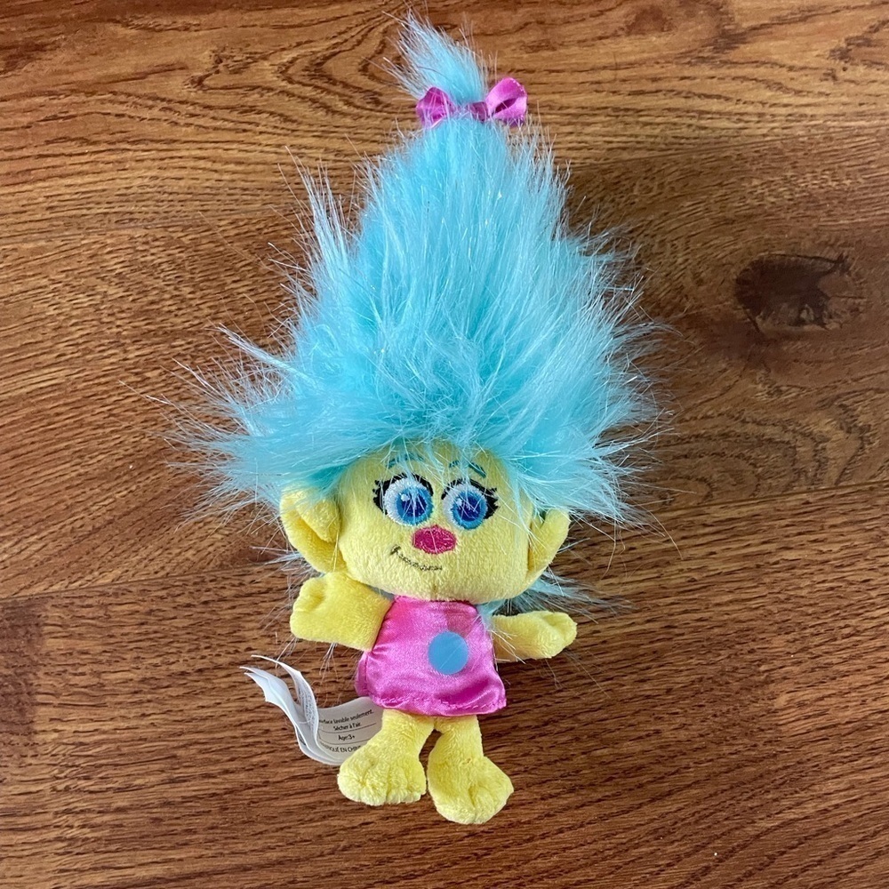 Dreamworks Trolls: Smidge Stuffed figure